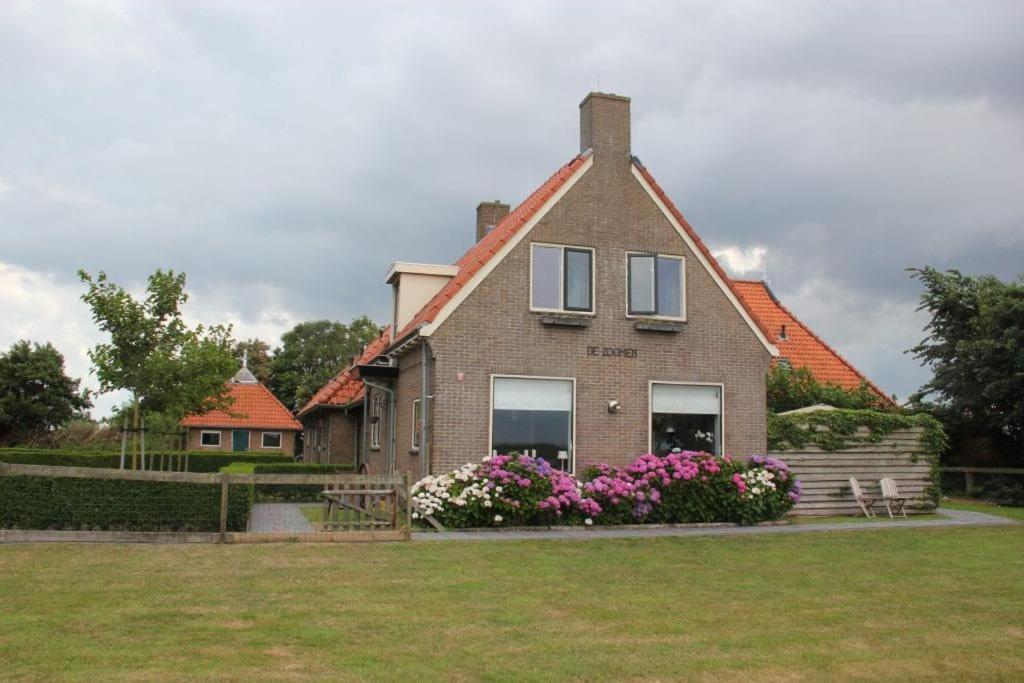 Ballumerhoeve Fleuri Lodge Exteriör bild
